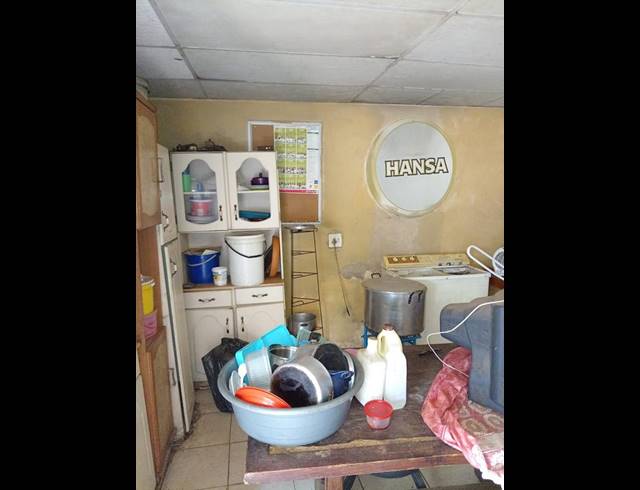 1 BEDROOM HOUSE FOR SALE IN RONDEBULT